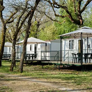 Camping La Chiocciola , Capannole Italie