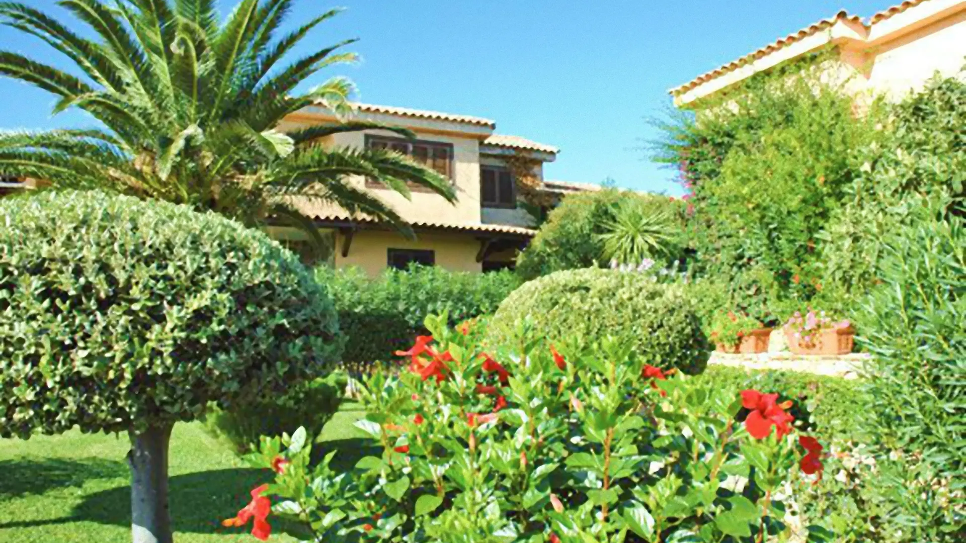 Baia De Bahas - Apartments & Resort Marinella  Aparthotel