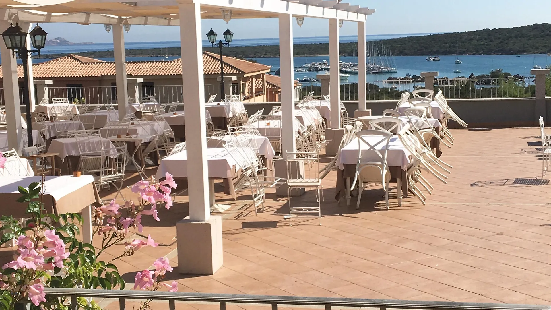 Baia De Bahas - Apartments & Resort Marinella  Aparthotel